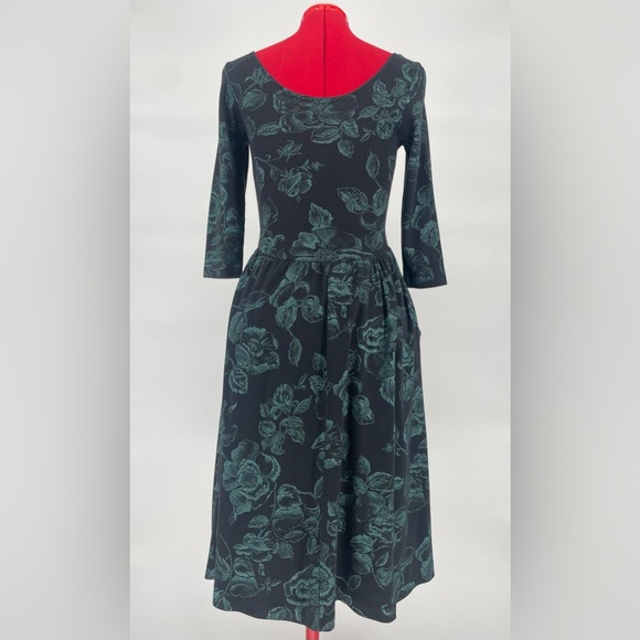 Vintage Timely Trends 3/4 Sleeve Black Floral Fit & Flare Dress - Picture 11 of 14